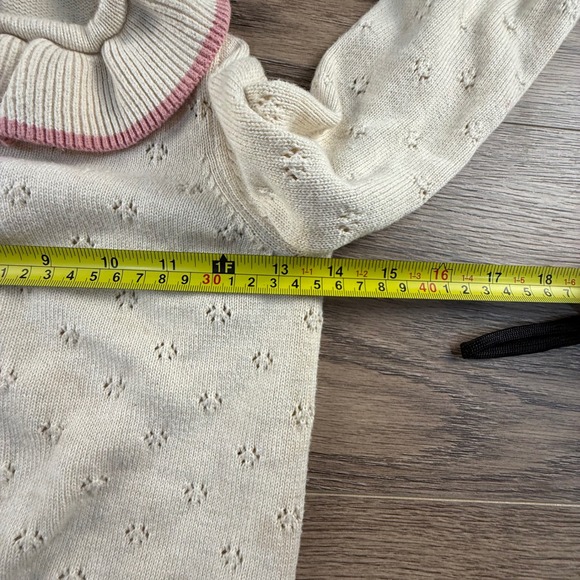 Mini Boden Girls Cream Pointelle Knit Cardigan Ruffle Collar Colored Buttons 6/7 - Picture 3 of 13